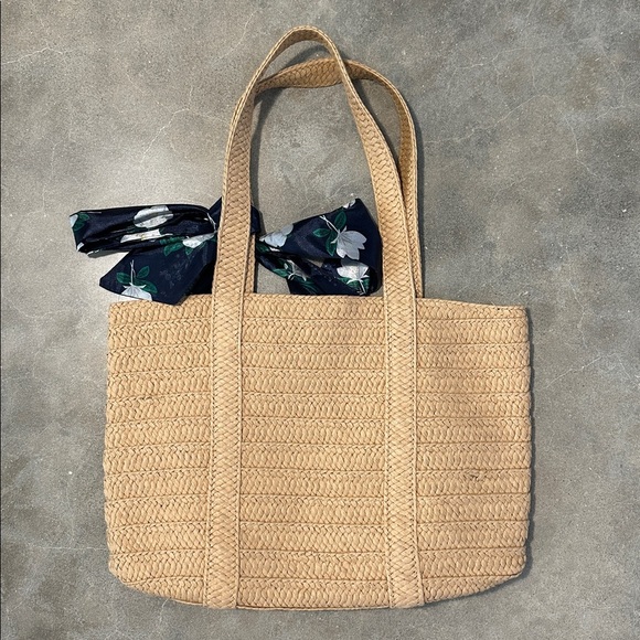 Draper James Straw Bag with Floral Scarf - Picture 3 of 8